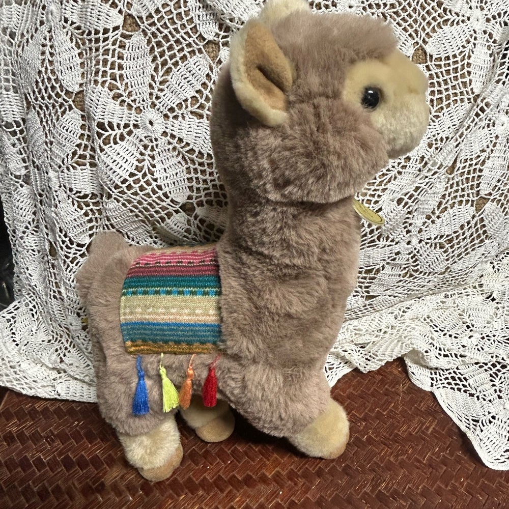Miyoni by Aurora Brown Llama Alpaca Plush Stuffed Animal Toy Carpet Tassel 12" - Picture 2 of 5